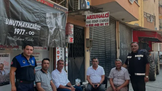 Merhum Başkan Ferdi Zeyrek'in Anısına Turgutlu'da Lokma Hayrı Düzenlendi