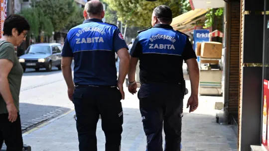 Salihli'de Kaldırım İşgali Denetimi Yapıldı