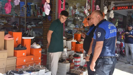 Salihli'de Kaldırım İşgali Denetimi Yapıldı