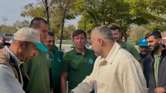 Turgutlu'da Kent Estetiğine Yeni Vizyon: Erk Kayabaş Irlamaz Rekreasyon Alanı'nda Personelle Buluştu