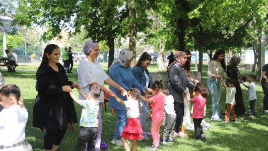 Turgutlu Belediyesi Çocuk Kültür Sanat Merkezinden Eğlenceli Anneler Günü Kutlaması