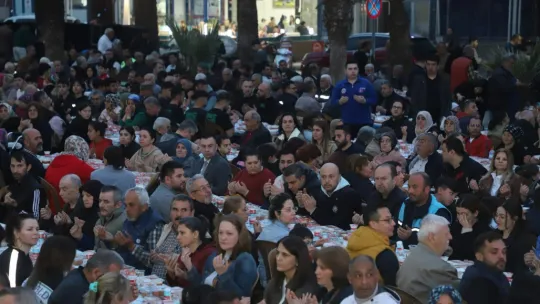 Ramazan'ın Bereketi Büyükşehir'in İftar Sofrasında Paylaşıldı