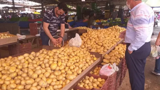 Turgutlu'da hijyen kuralları hiçe sayılıyor
