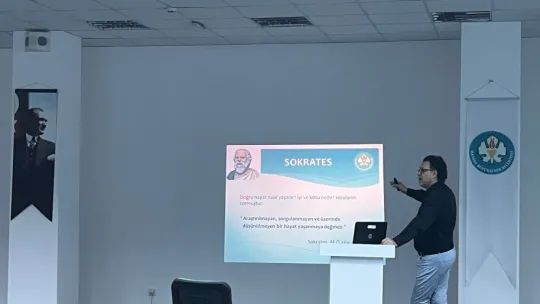 Manisa Büyükşehir Belediyesi Personeline 'Etiklik' Semineri Verildi
