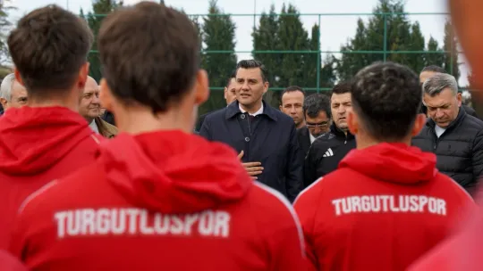 Irlamaz Vadisi'nin ikinci etabının ilk adımı dere temizliğiyle başladı