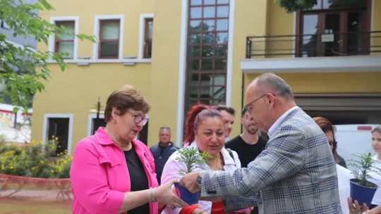 Başkan Çetin Akın'dan Anneler Günü Kutlaması