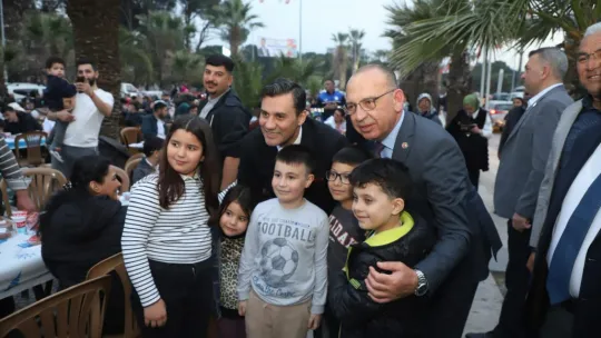 Ramazan'ın Bereketi Büyükşehir'in İftar Sofrasında Paylaşıldı