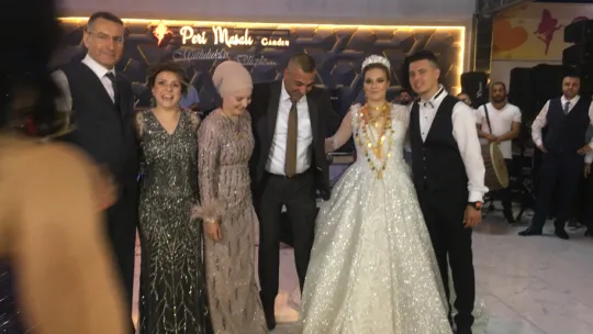 Turgutlu'da Muhteşem bir düğünle hayatlarını birleştirdiler