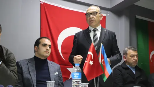 CHP Turgutlu Belediye Başkan Adayı Akın: 'Biz gönüller yapmaya geldik'