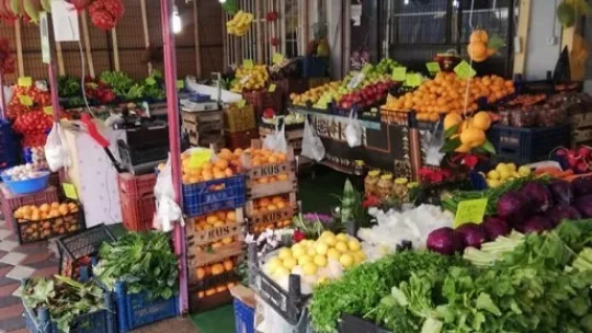 Turgutlu'nun en iyi manavı Orhan babanın yeri oldu