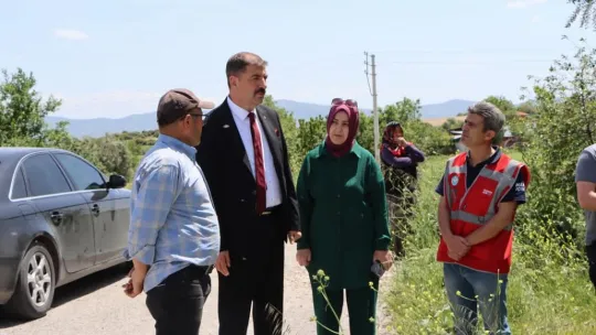 Kula Belediye Başkanı Dönmez, Burçakovası'ndaki MASKİ Çalışmalarını Yerinde İnceledi