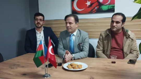 Başkan Adayı Demirlek, Azerbaycan Kültür Derneği'ne Ziyarette Bulundu