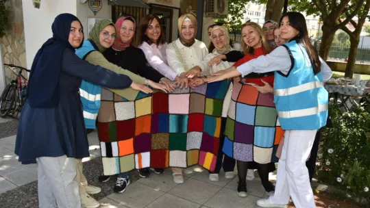 Muradiye Kız Öğrenci Yurdu Müdürlüğü, 'Sevgi Battaniyesi' Projesini hayata geçirdi