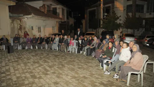 Ali Uçak Sarıgöl'de meşale ve sloganlarla karşılandı