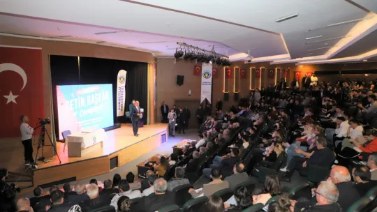 Başkan Çetin Akın Halkın Sorularını Tek Tek Yanıtladı
