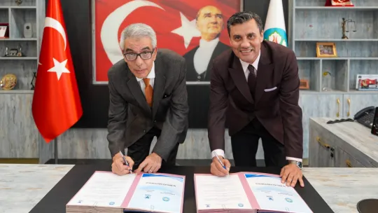 Büyükşehir Belediyesi ve Yaşar Üniversitesi'nden iş birliği protokolü