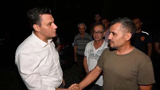 Büyükşehir Tüm Birimleriyle Yangın Bölgesinde