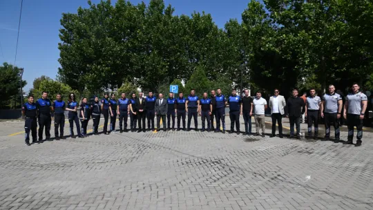Büyükşehir Yönetimi Çalışanlarla Bayramlaştı