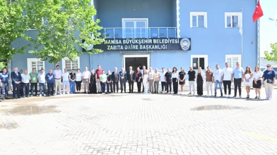 Büyükşehir Yönetimi Çalışanlarla Bayramlaştı
