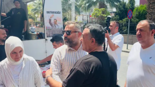Merhum Başkan Ferdi Zeyrek'in Anısına Turgutlu'da Lokma Hayrı Düzenlendi