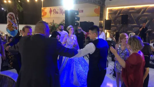 Turgutlu'da Muhteşem bir düğünle hayatlarını birleştirdiler