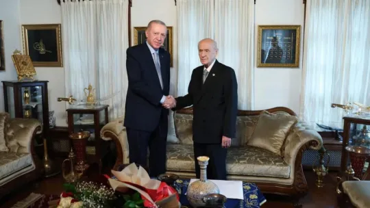 Erdoğan ile Bahçeli aylar sonra görüştü,Yarım saat sürdü