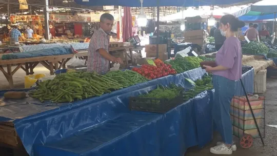 Turgutlu'da hijyen kuralları hiçe sayılıyor