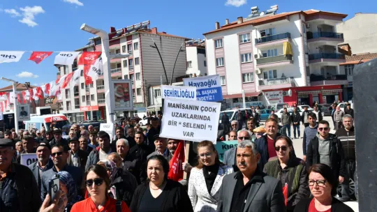 Cemil Kurt, ' Bizim derdimiz Selendi ve biz Selendi'yi konuşmak istiyoruz'
