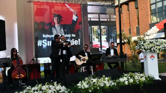 Bahçeşehir Koleji Manisa'da 5. kampüsünü açtı
