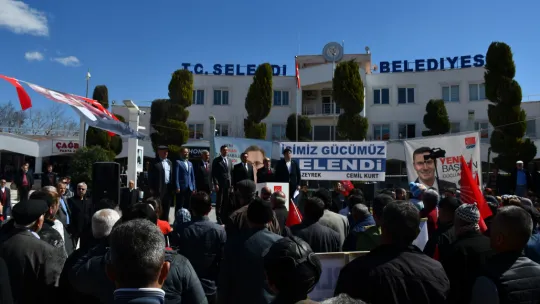 Cemil Kurt, ' Bizim derdimiz Selendi ve biz Selendi'yi konuşmak istiyoruz'