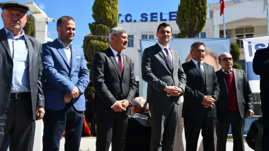 Cemil Kurt, ' Bizim derdimiz Selendi ve biz Selendi'yi konuşmak istiyoruz'