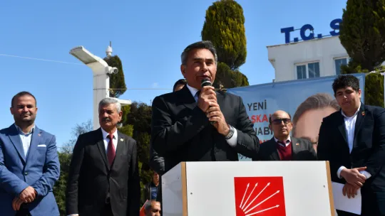 Cemil Kurt, ' Bizim derdimiz Selendi ve biz Selendi'yi konuşmak istiyoruz'