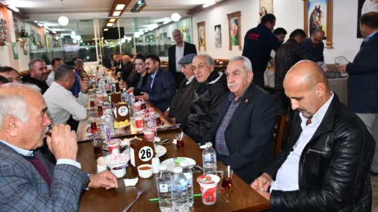 Turgutlu Selendililer Derneği'nden Sponsorlara Teşekkür Yemeği düzenledi