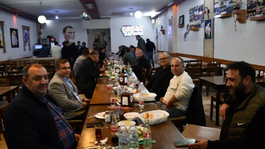 Turgutlu Selendililer Derneği'nden Sponsorlara Teşekkür Yemeği düzenledi