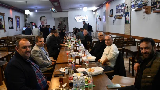 Turgutlu Selendililer Derneği'nden Sponsorlara Teşekkür Yemeği düzenledi