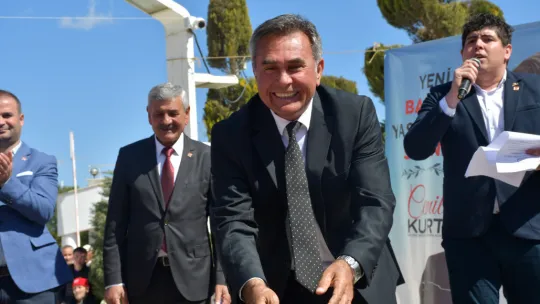 Cemil Kurt, ' Bizim derdimiz Selendi ve biz Selendi'yi konuşmak istiyoruz'