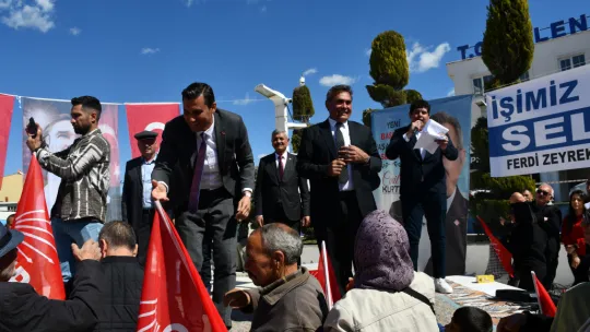 Cemil Kurt, ' Bizim derdimiz Selendi ve biz Selendi'yi konuşmak istiyoruz'