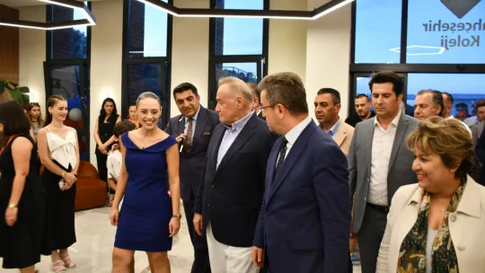 Bahçeşehir Koleji Manisa'da 5. kampüsünü açtı