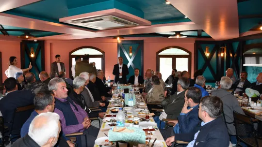 Şahin Ek Muhtarlarla Kahvaltıda Buluştu, Esnaf Kefalet Kooperatifi İçin Önemli Mesajlar Verdi