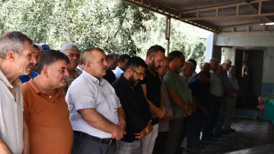 Eski Ülkü Ocakları Başkanı Halil Sarıtepe Toprağa Verildi