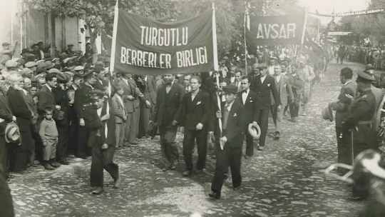 Fotoğraflarla Turgutlu'da Bayram Kutlamaları