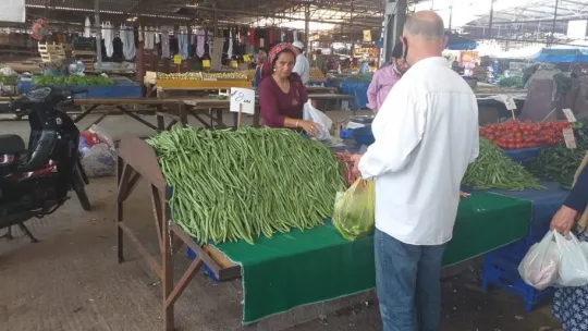 Turgutlu'da hijyen kuralları hiçe sayılıyor