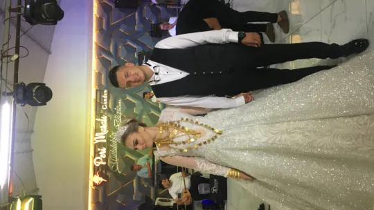 Turgutlu'da Muhteşem bir düğünle hayatlarını birleştirdiler