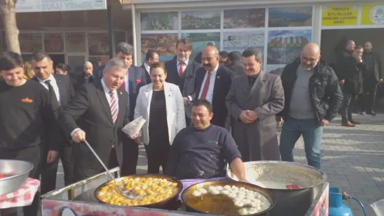 Gelecek Partisi Turgutlu'da Bitlisliler Derneğini Ziyaret etti