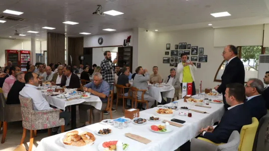 Hemşehri Dernekleri Başkanlarından Başkan Çetin Akın ve Ekibine Teşekkür