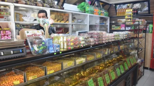 İrfan Kahve ve Çerez Turgutlu'da yeni yüzüyle sizlerin hizmetinde