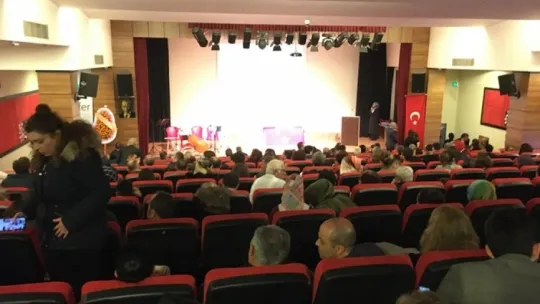 Öğretmenler günü Turgutlu'da muazzam törenlerle kutlandı