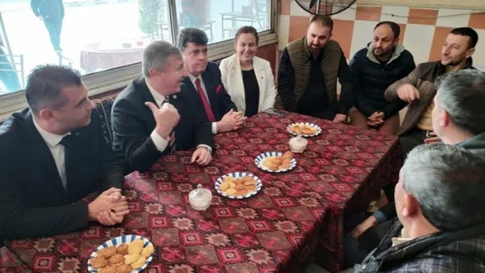 Gelecek Partisi Turgutlu'da Bitlisliler Derneğini Ziyaret etti