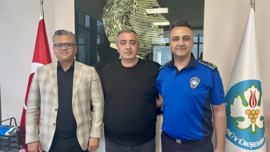 Turgutlu Belediyesi Zabıta Teşkilatından Manisa Büyükşehir Belediyesi'ne Nezaket Ziyareti