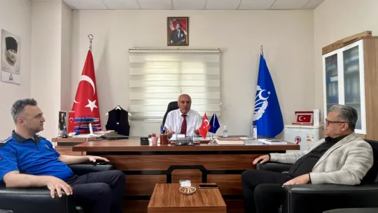 Turgutlu Belediyesi Zabıta Teşkilatından Manisa Büyükşehir Belediyesi'ne Nezaket Ziyareti